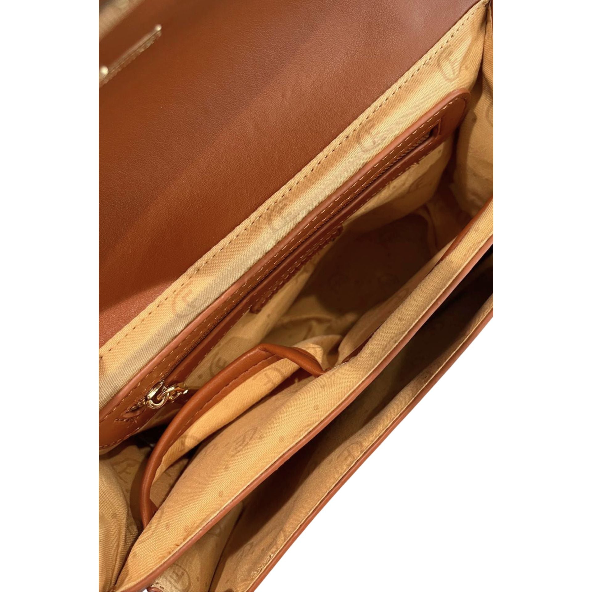 Cristinaeffe CF24FW021 Marrone handbag by Jag Couture London - New York, featuring brown leather and stylish design.