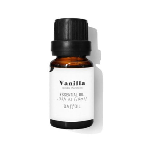 Daffoil vanilla essential oil in a 10ml bottle from Jag Couture London - New York, with a clear glass container and vanilla aroma label