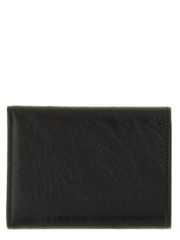 Fendi black calfskin cardholder with multiple card slots and sleek design for stylish everyday use.