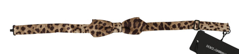 Brown leopard silk adjustable bow tie for men by Dolce & Gabbana, featuring a stylish leopard print and classic bow shape.