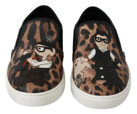 Dolce & Gabbana leather leopard print loafers with slip-on design and stylish detailing.