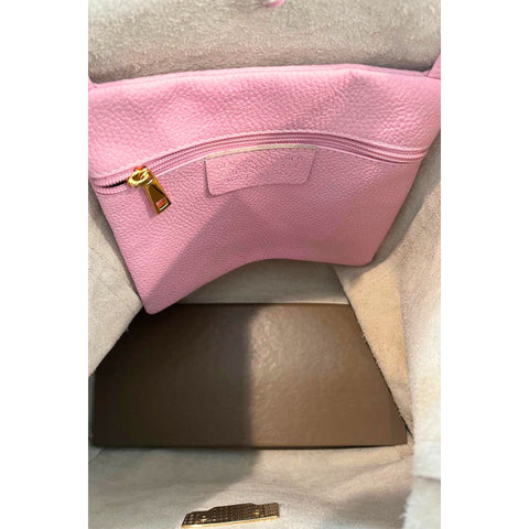Pink leather Baldinini Trend IR1607 Lucca handbag with gold hardware, featuring a sleek design and top handle.