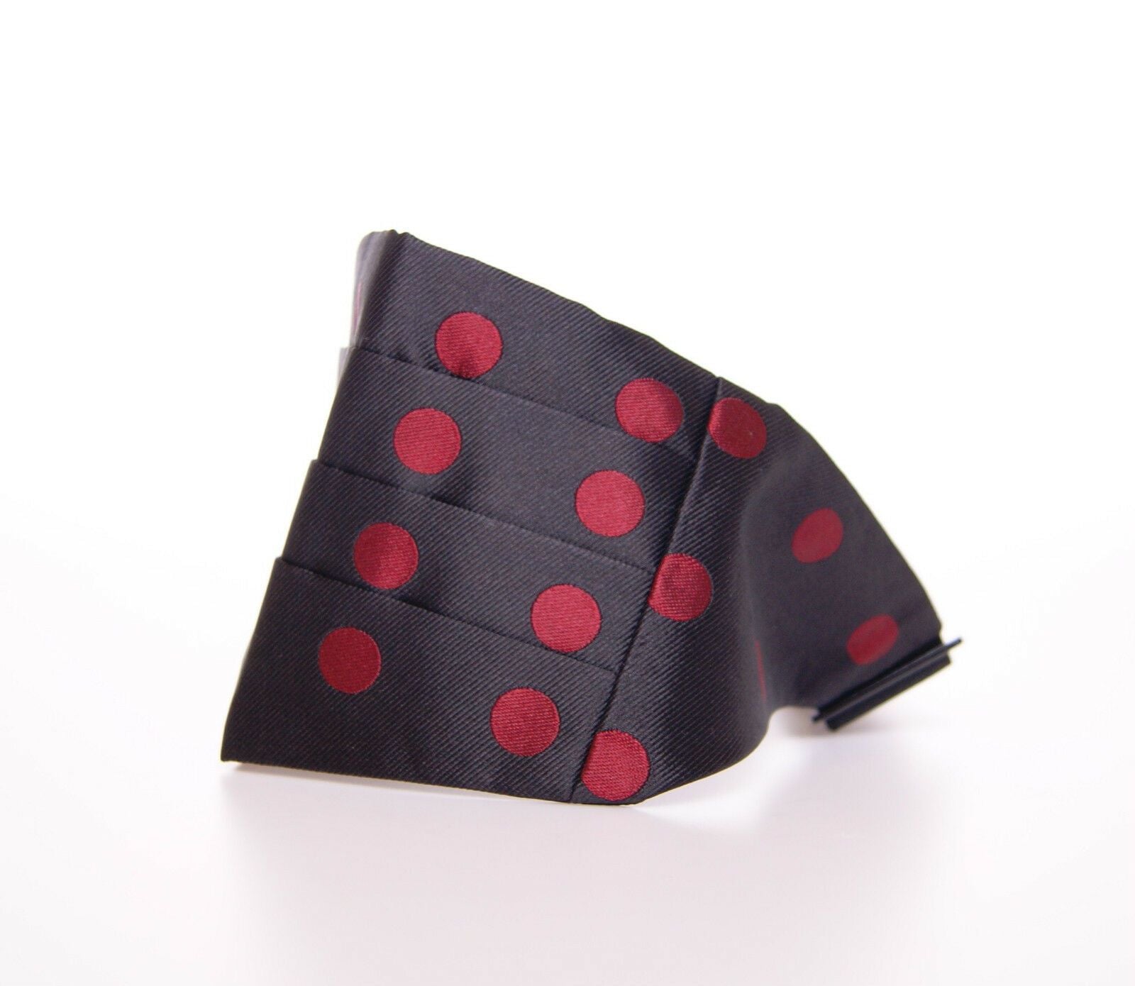Black waist smoking tuxedo cummerbund belt by Dolce & Gabbana, featuring sleek fabric and elegant design for formal wear.