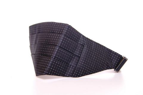 Black waist smoking tuxedo cummerbund belt by Dolce & Gabbana, featuring smooth fabric and elegant design for formal wear.