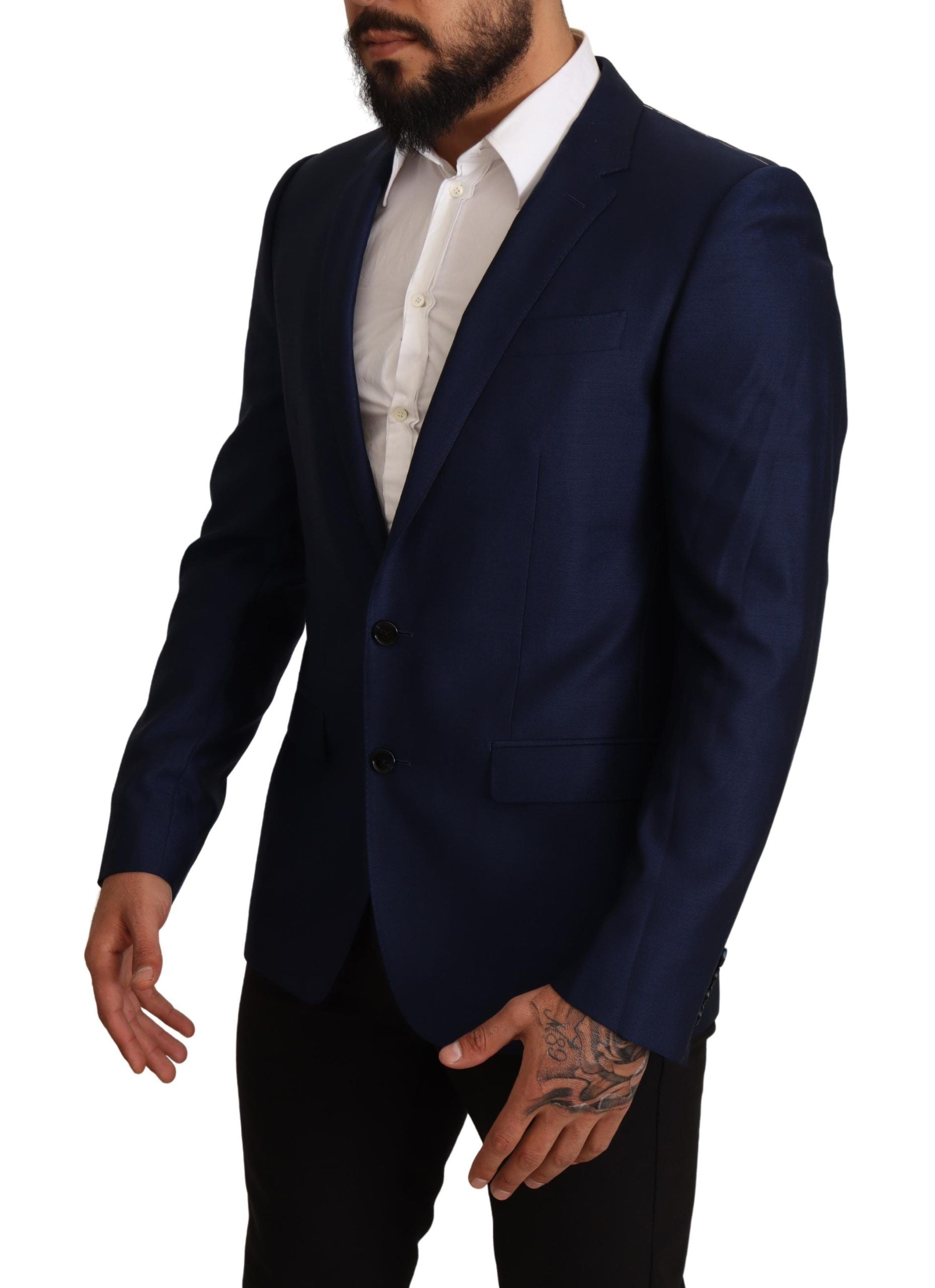 Navy blue slim fit blazer from Dolce & Gabbana, tailored jacket with a sleek, modern design and classic lapel.