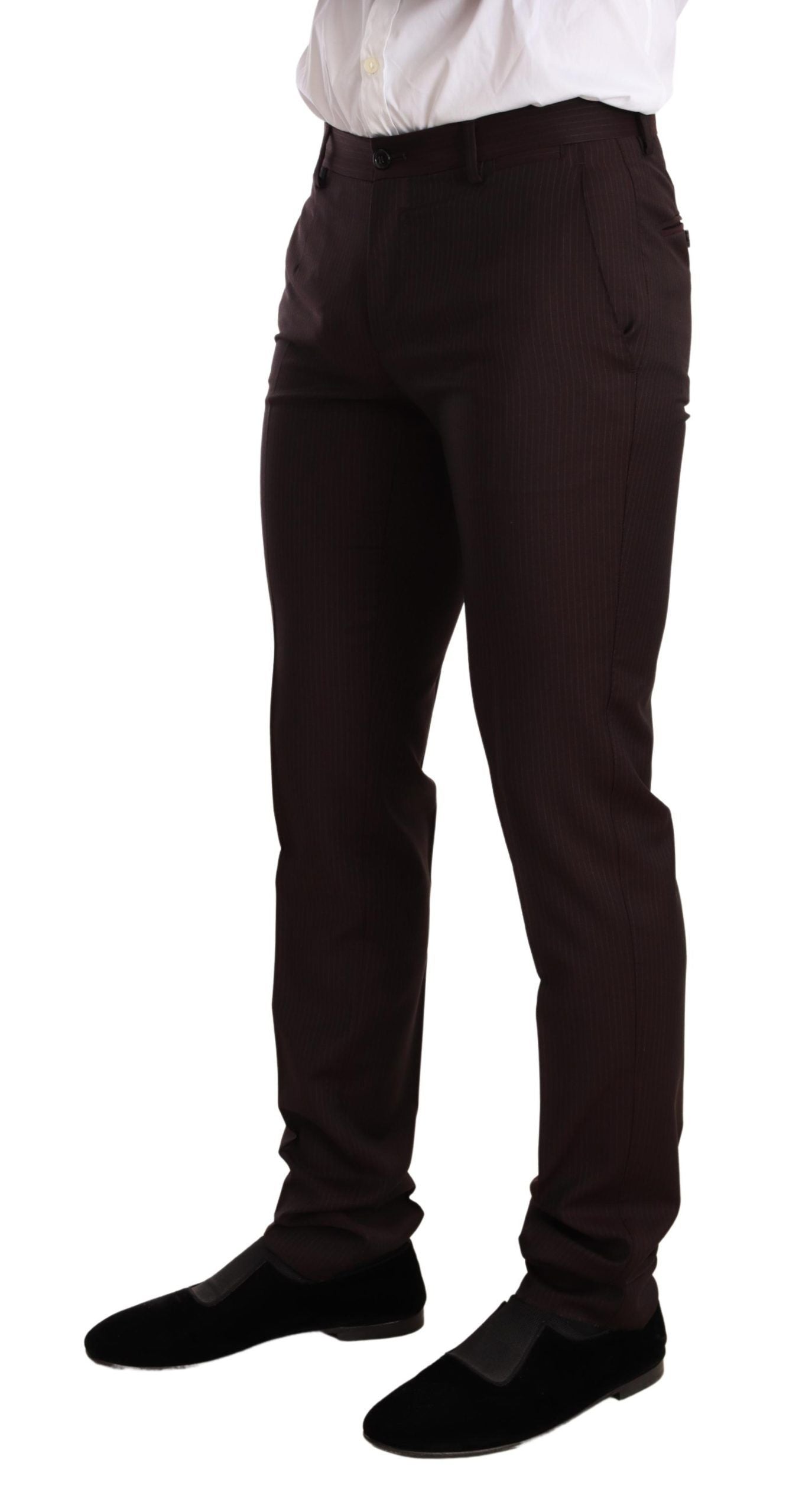 Dolce & Gabbana Bordeaux Wool Martini Slim Fit Suit displayed on a mannequin, featuring tailored lapels and sleek design.