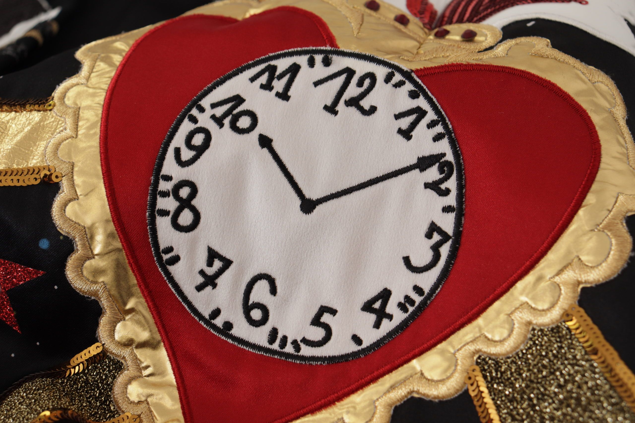 Black Love Clock Sequined Piano Skirt