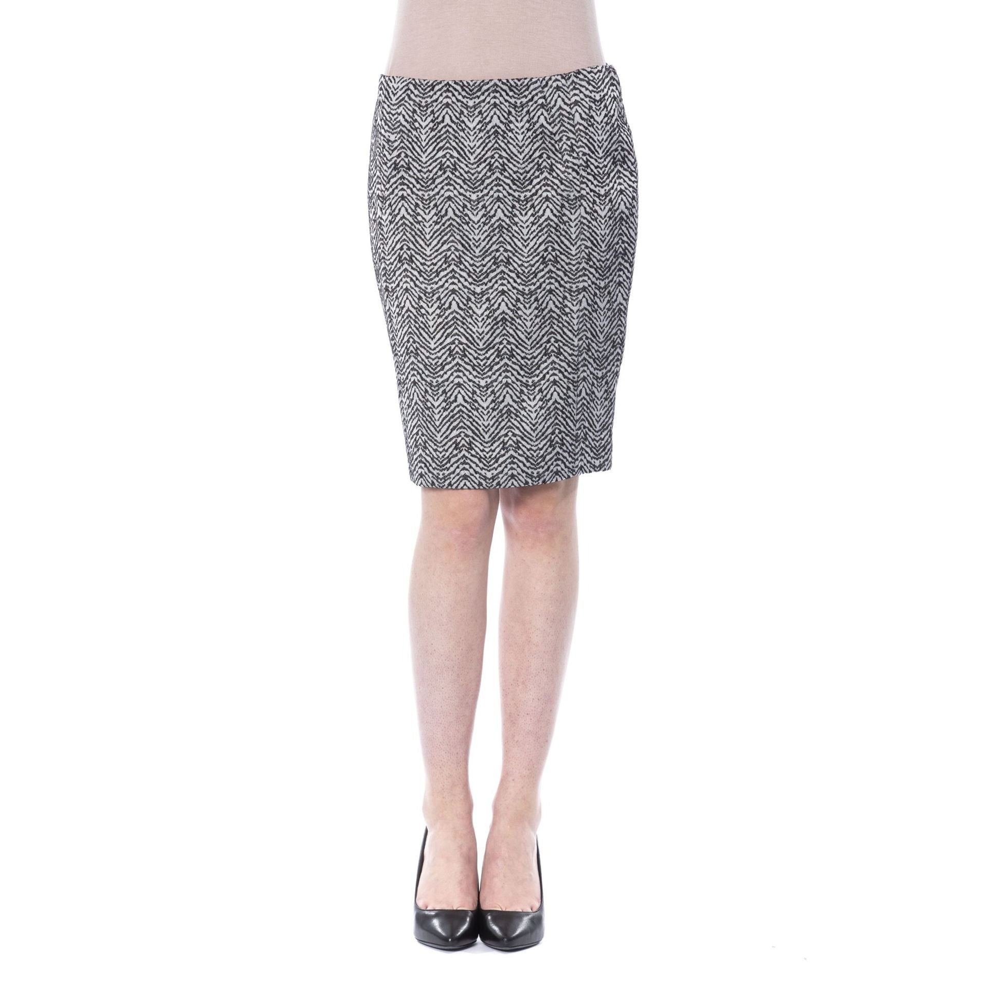 Jag Couture London-New York Byblos A9BMD319_13490_013BIANCOMASTICE with elegant white fabric and intricate detailing.