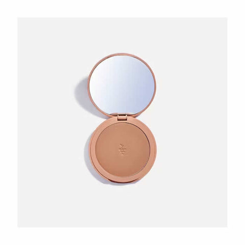 Caudalie Vinocrush Bronzing Powder in 8.5g compact with a sun-kissed glow and natural bronze finish.