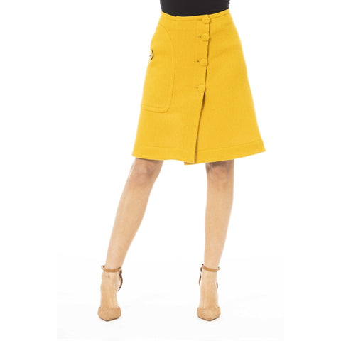Jacob Cohen JOLEF yellow jeans from Jag Couture London New York, close-up showing fabric texture and stitching details.