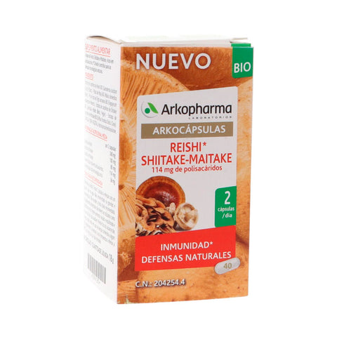 Jar of Arkopharma Reishi, Shiitake, Maitake organic mushroom capsules with label showing capsule details and natural ingredients.