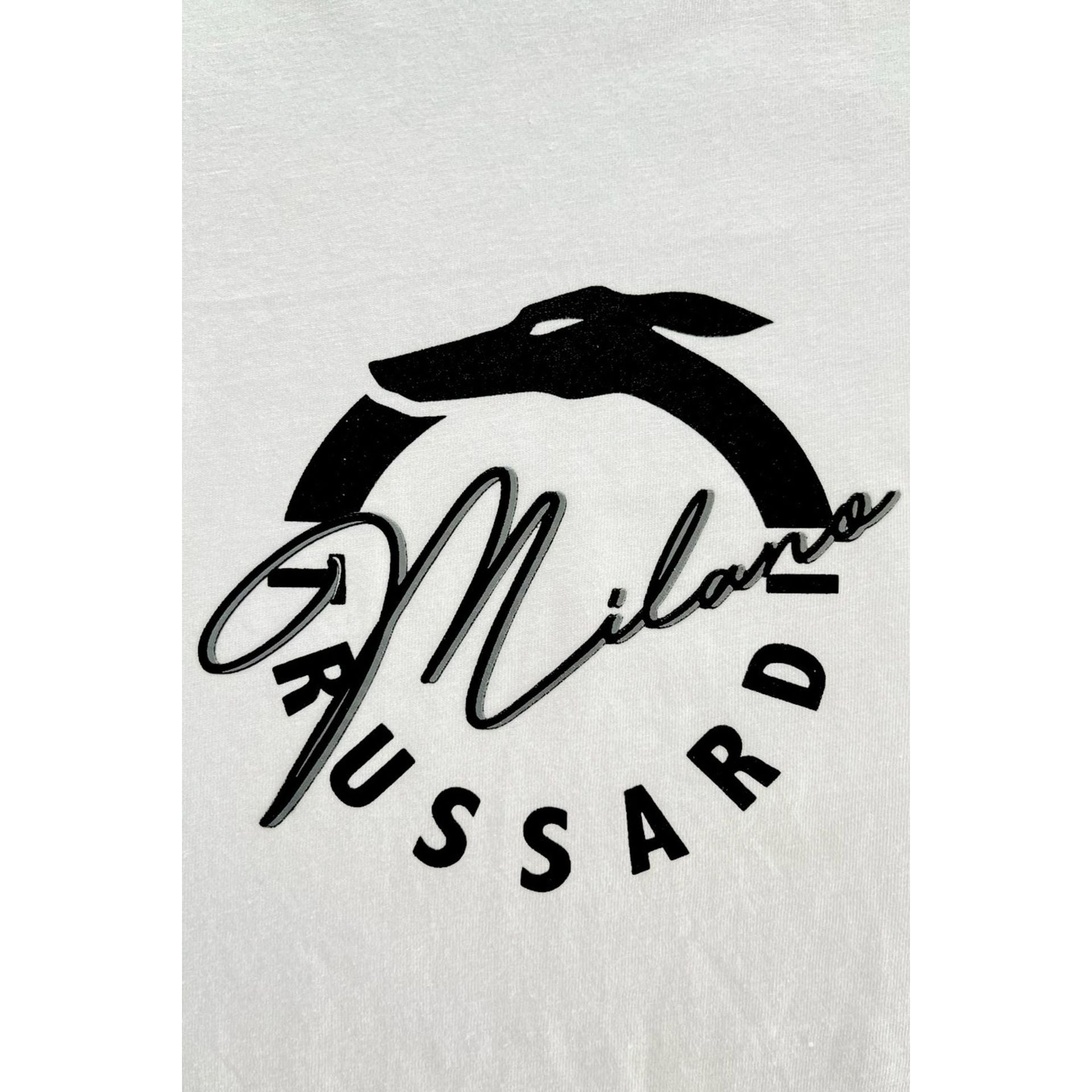 White Trussardi Beachwear TRU25MTS01 with sleek fabric and stylish design, displayed on a neutral background.
