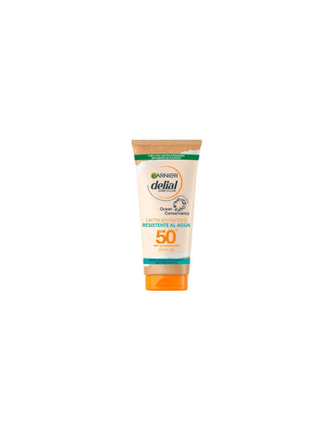 Jag Couture London Leche Eco F50 in 200ml bottle, natural skincare product with eco-friendly packaging, labeled Br Delial Leche Eco F50.