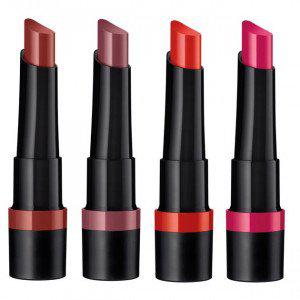 Rimmel London Lasting Finish Extreme Matte Lipstick in shade 800, 2.3g, with the lipstick bullet visible in the image.