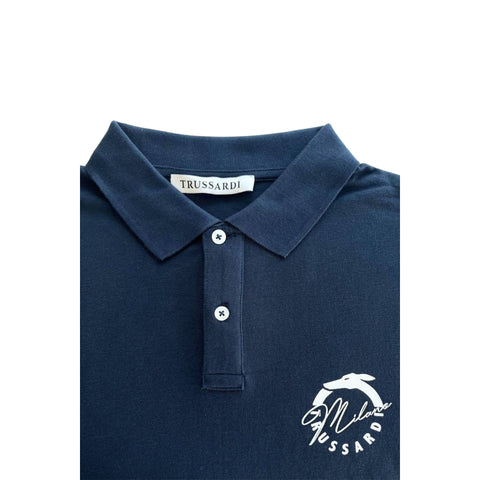 Navy Trussardi Beachwear TRU25MPL01 featuring stylish design, displayed on a model with a beach background