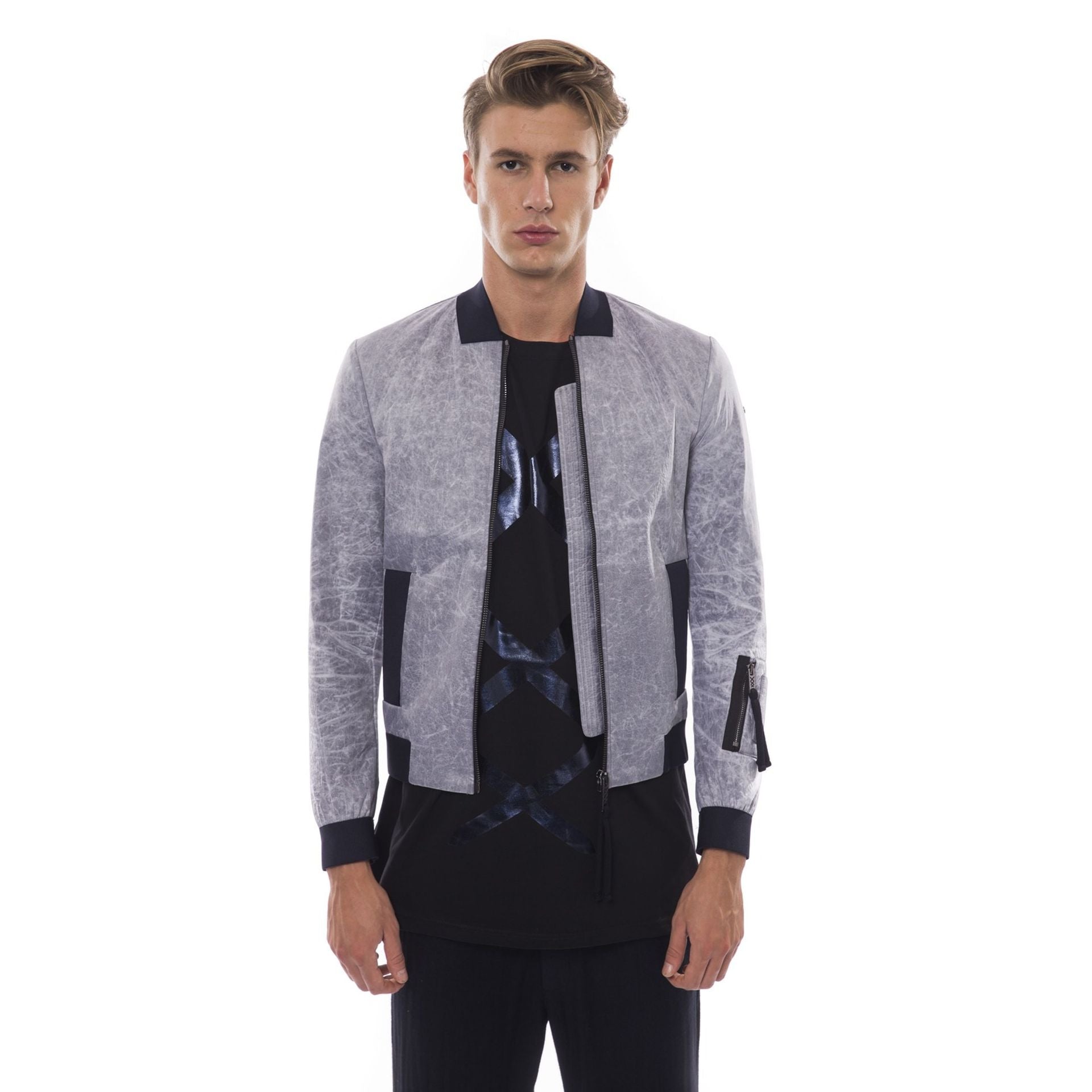 Jag Couture London - New York Nicolo Tonetto SULFIRE GhiaccioIce fashion accessory with icy blue and silver design.