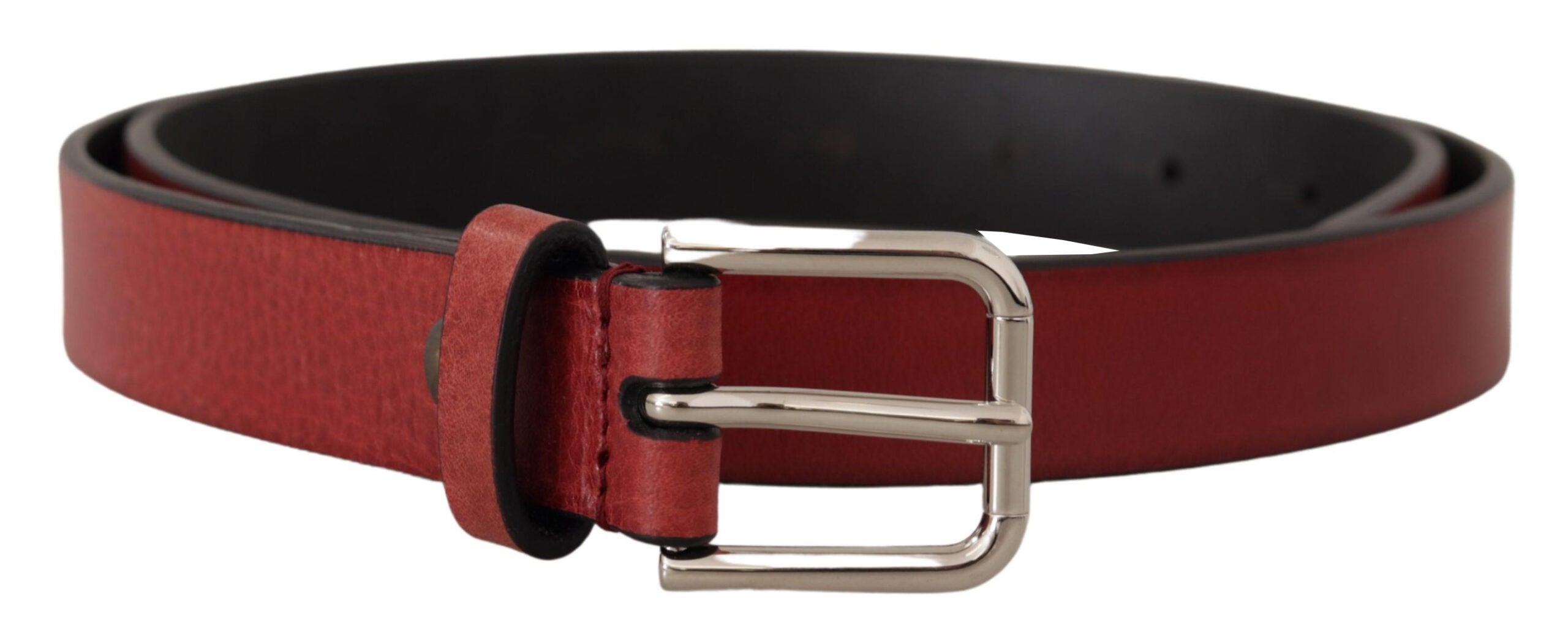 Maroon Vitello leather belt by Dolce & Gabbana with silver metal buckle, stylish accessory with textured leather finish.