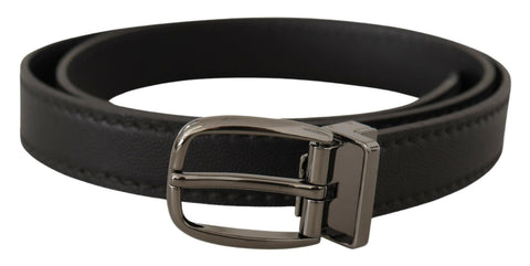 Black leather belt with metal logo buckle from Dolce & Gabbana, featuring a sleek design and high-quality craftsmanship.