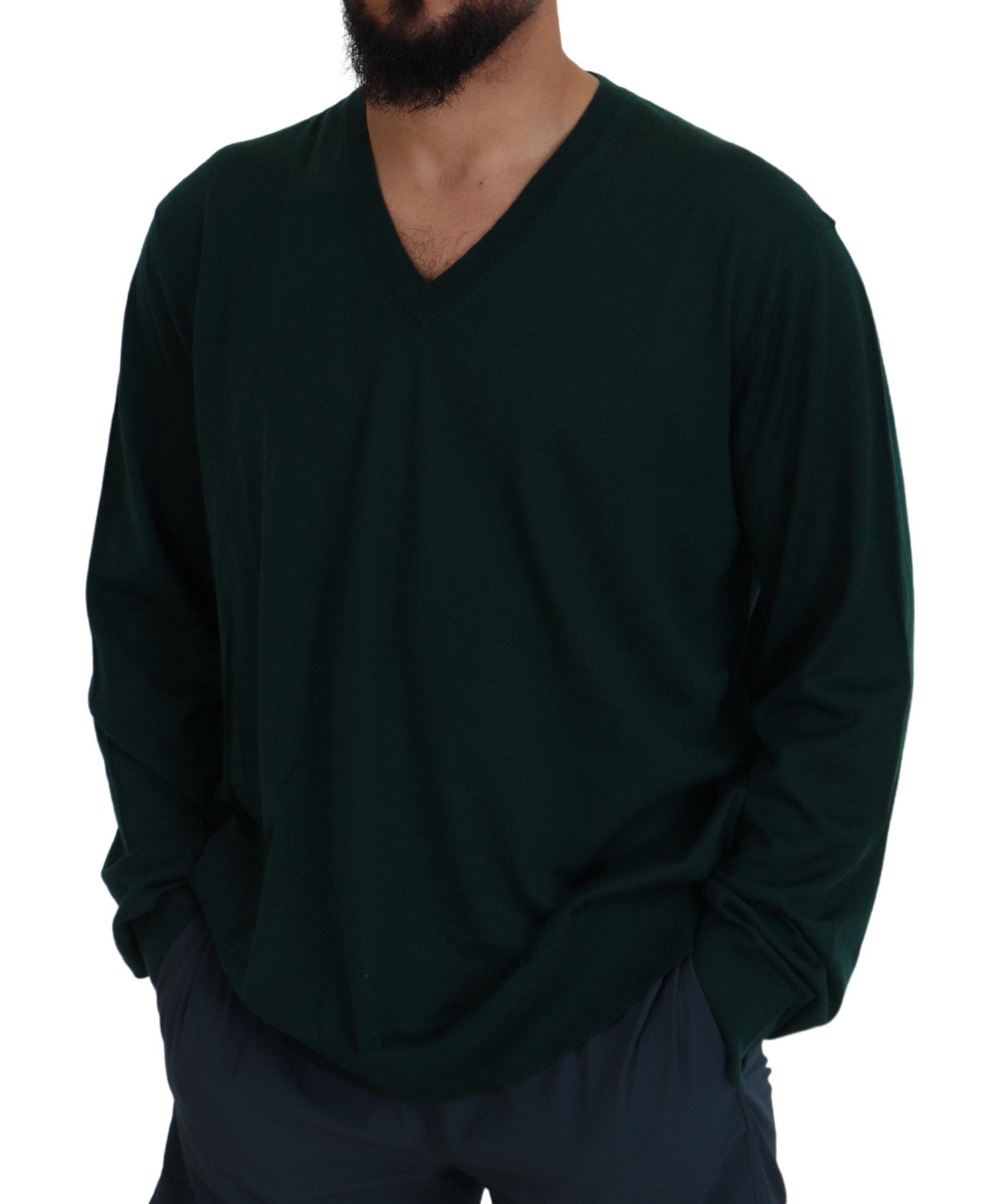 Green cashmere V-neck pullover sweater by Dolce & Gabbana, featuring a cozy, soft knit fabric and classic V-neck design.
