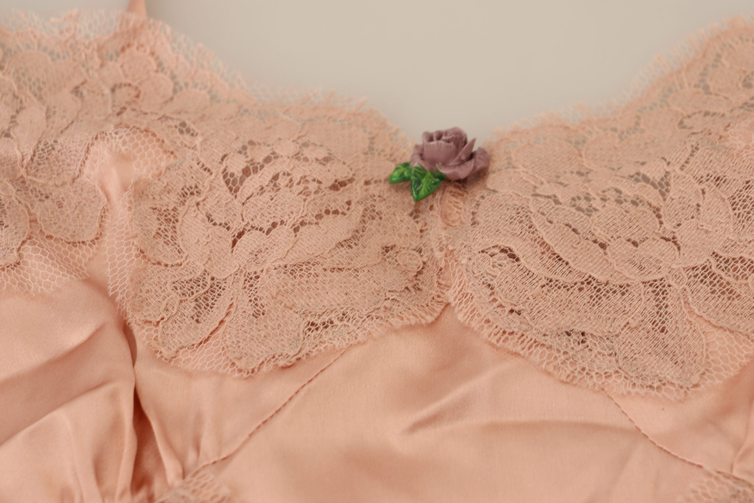 Pink satin lace roses tank top lingerie from Dolce & Gabbana, featuring delicate floral lace details and smooth satin fabric.