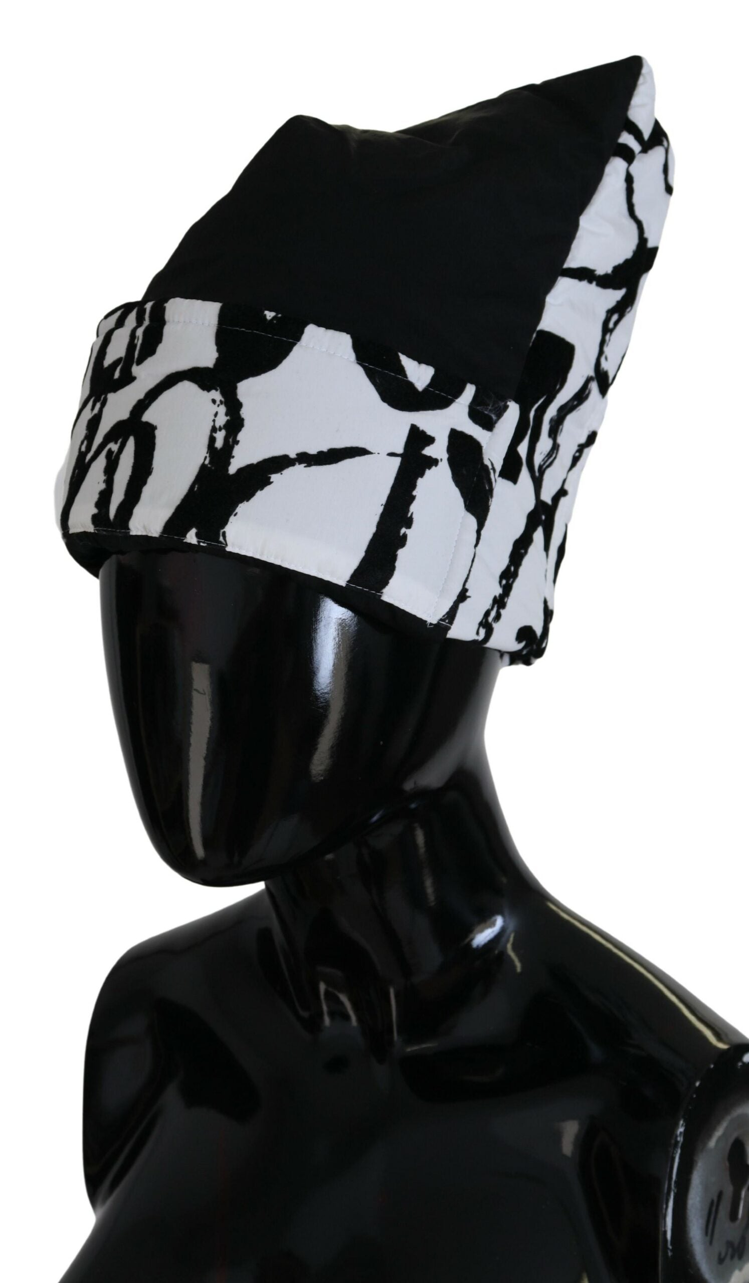 White printed nylon women’s winter beanie cap hat by Dolce & Gabbana, featuring a stylish design and snug fit.