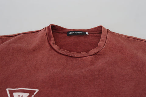 Maroon Dolce & Gabbana print round neck short sleeve T-shirt with stylish design and comfortable fit.