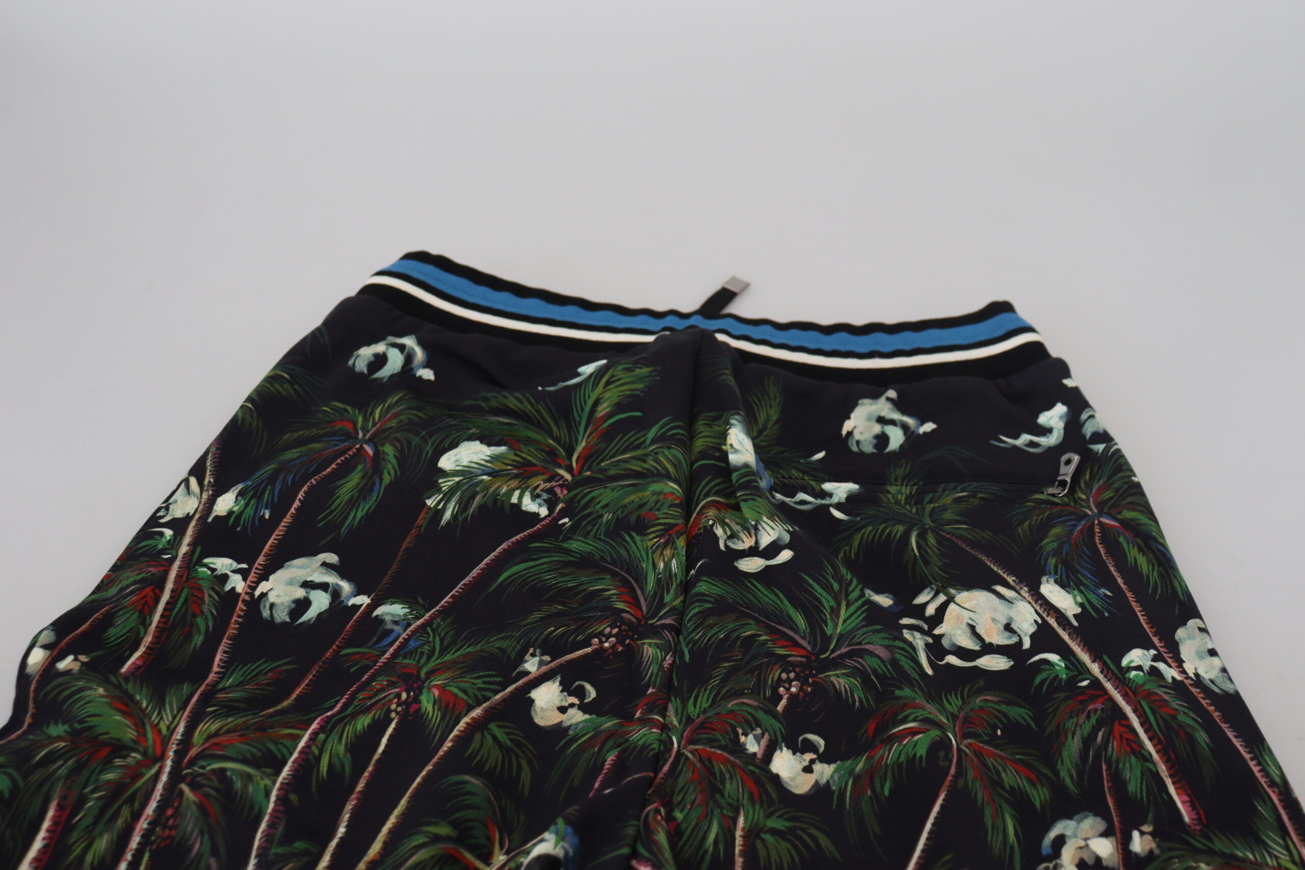 Black cotton casual shorts with volcano print from Dolce & Gabbana, featuring a relaxed fit and stylish design.
