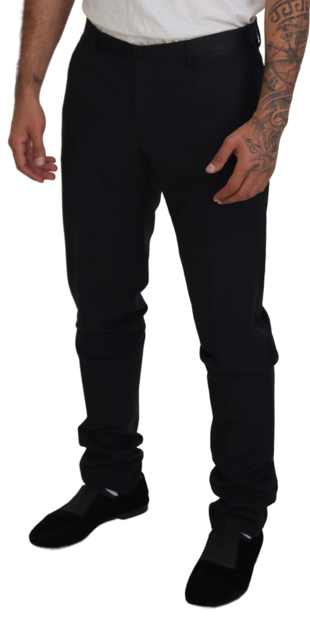 Black wool chino dress pants by Dolce & Gabbana, formal men's trousers with a tailored fit and classic design.
