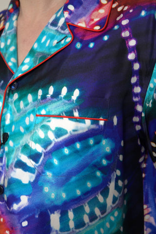 Multicolor silk psychedelic print men's pajama shirt by Dolce & Gabbana, featuring vibrant patterns and a relaxed fit.