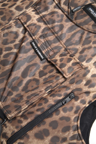 Brown leopard silk sleeveless sportswear top by Dolce & Gabbana with a stylish leopard print and smooth silk fabric.