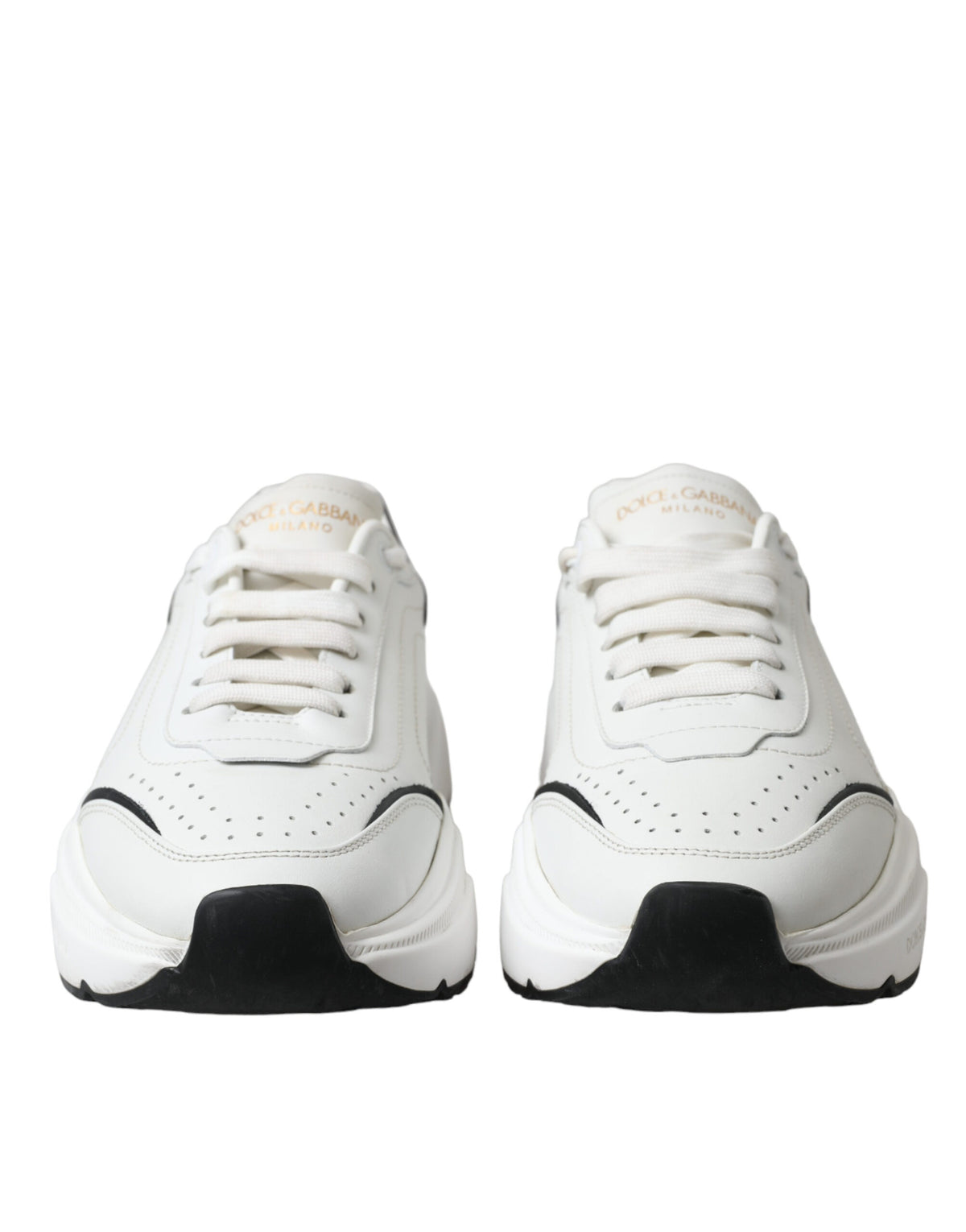 White and black Dolce & Gabbana low-top Daymaster sneakers with stylish design and comfortable fit.