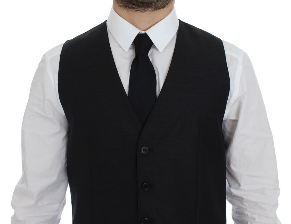 Gray wool silk dress vest by Dolce & Gabbana, stylish Gilet Weste with tailored fit and elegant fabric details.