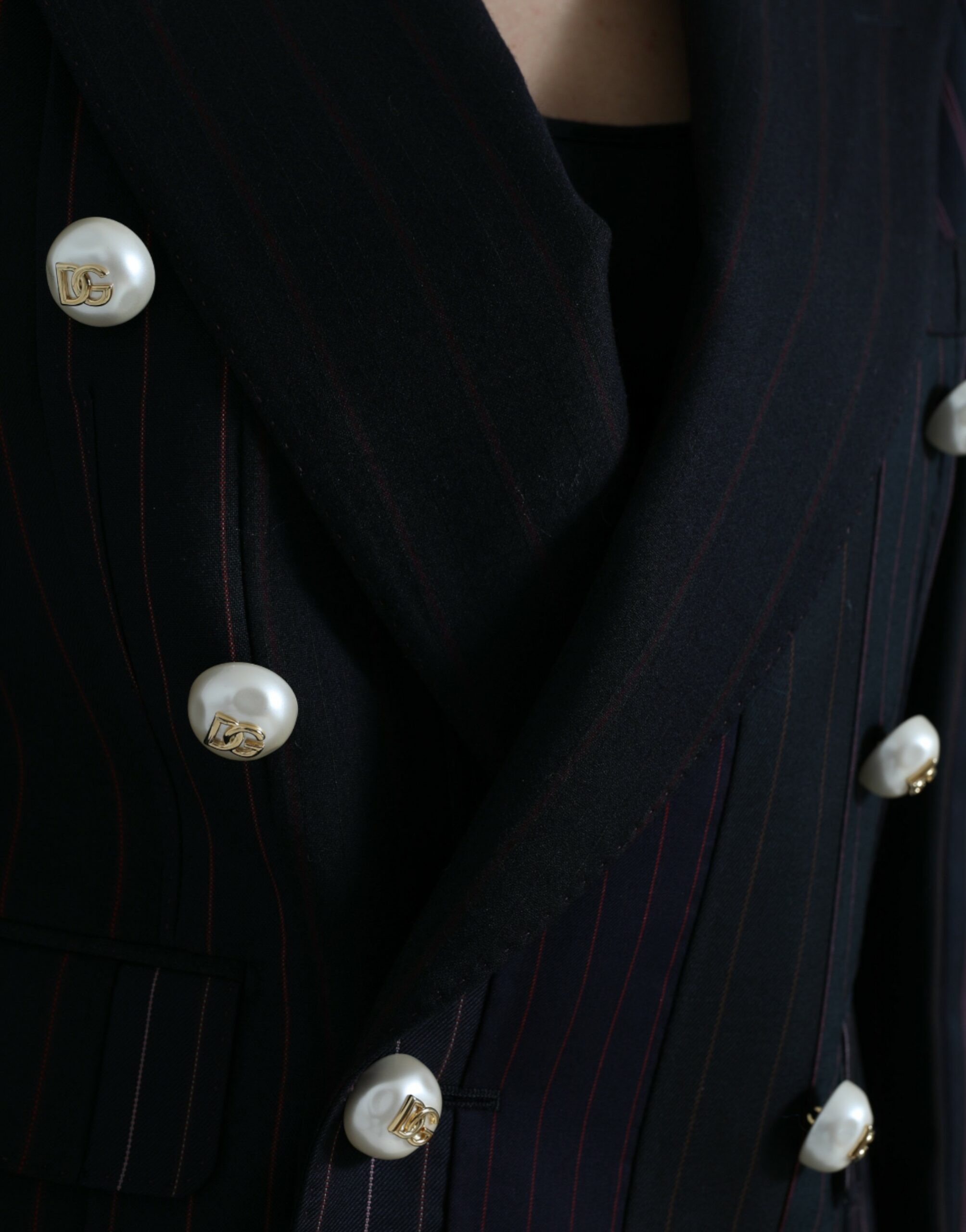 Black striped Sicilia double-breasted jacket by Dolce & Gabbana, tailored fit with classic lapels and button closure.