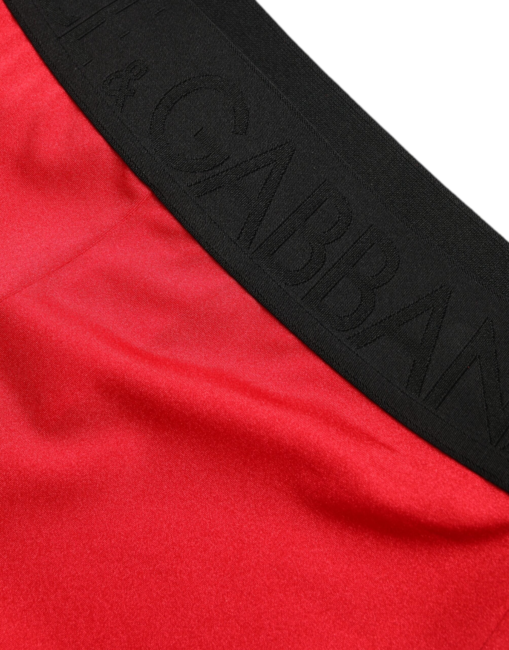 Red nylon Dolce & Gabbana logo slim leggings with a sleek fit and minimalist design.