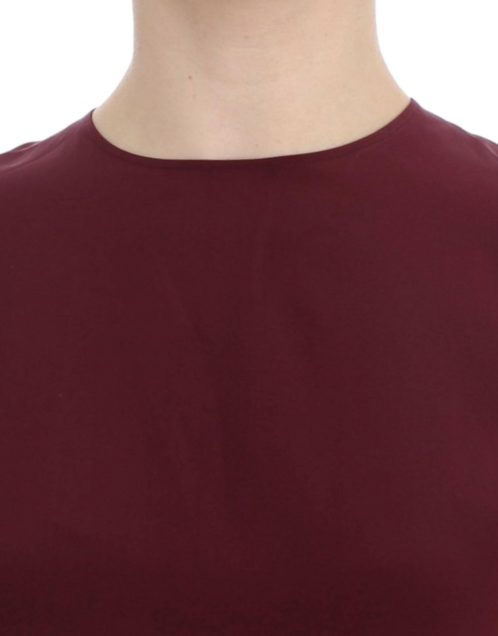 Red silk blouse with 3/4 sleeves from Dolce & Gabbana, showcasing a stylish and elegant women's fashion top.