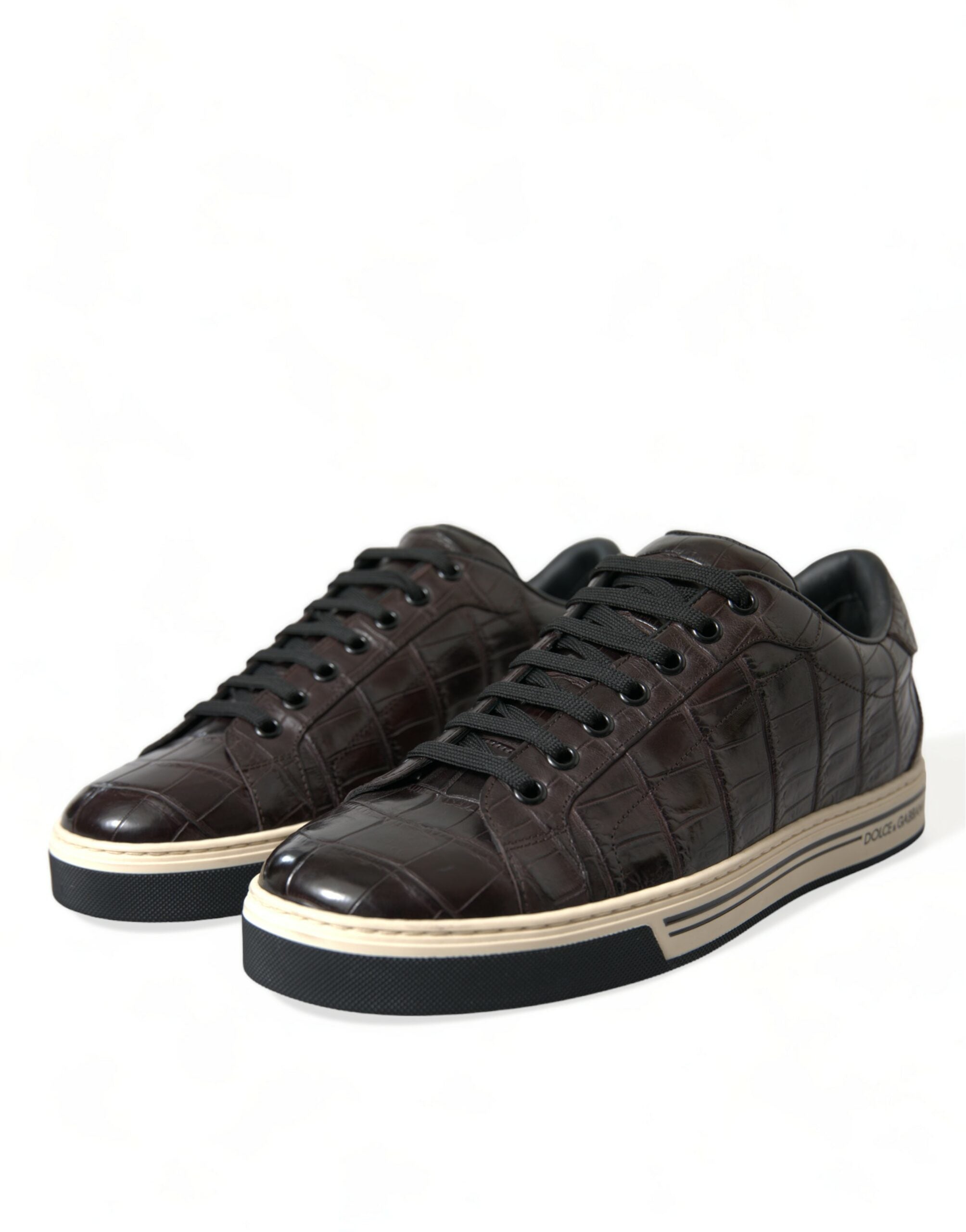 Brown croc-embossed leather men's casual sneakers by Dolce & Gabbana, featuring a stylish and textured design.