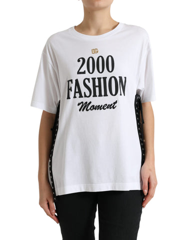 White Dolce & Gabbana T-shirt with slogan print and lace detailing, featuring a casual fit and stylish design.