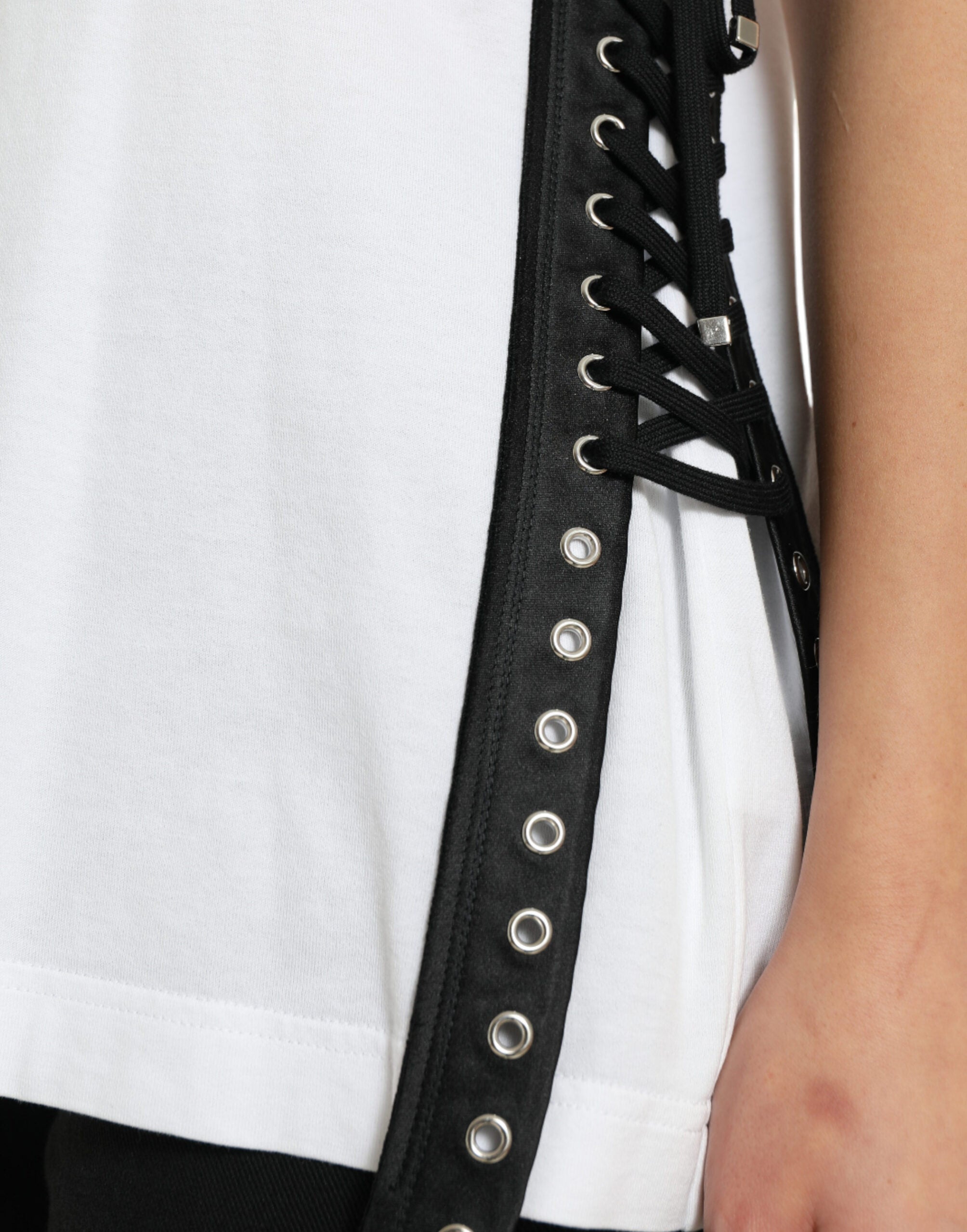 White Dolce & Gabbana T-shirt with slogan print, lace detailing, and casual fit, showcasing the stylish design.