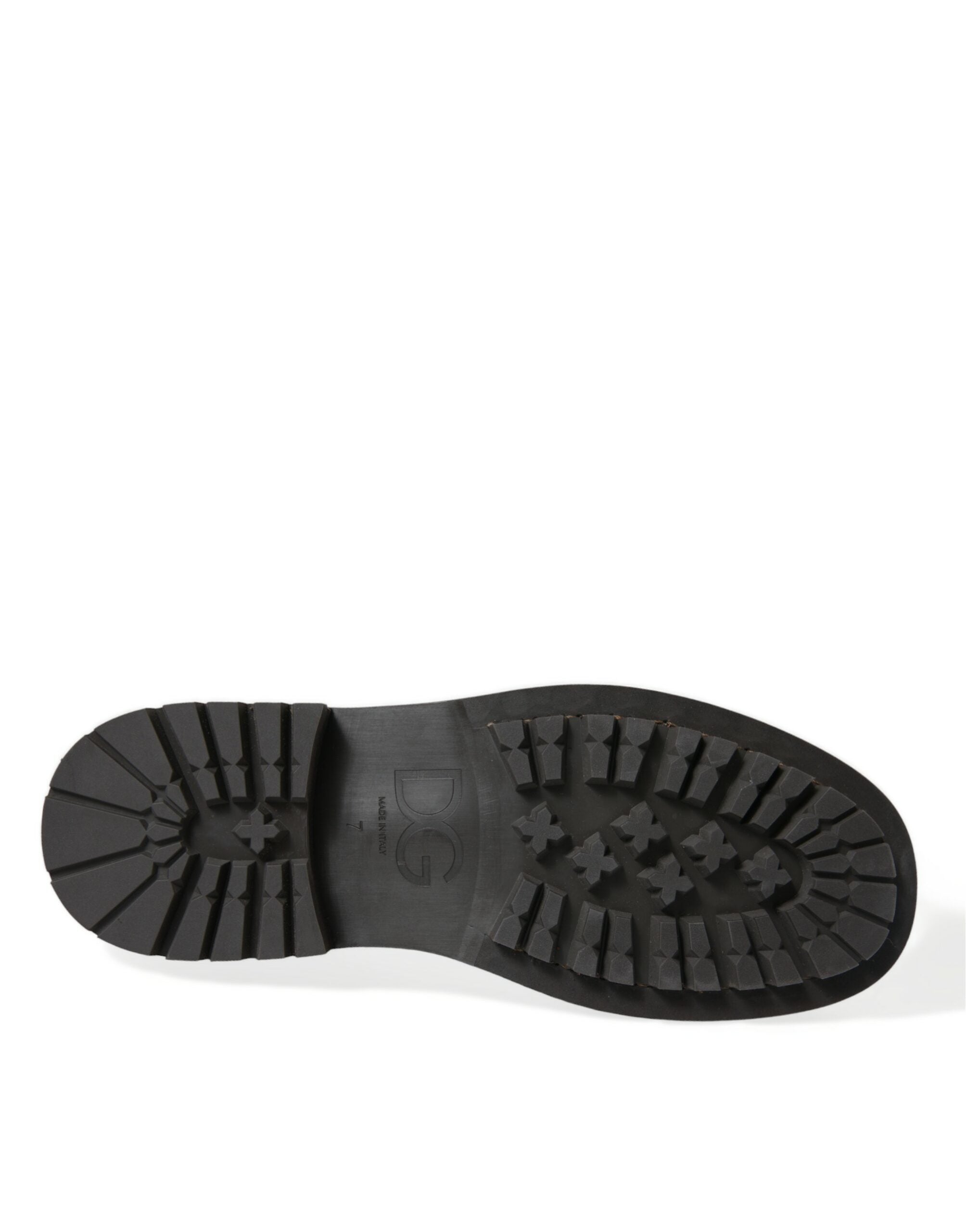 Brown leather lace-up Derby men's dress shoes by Dolce & Gabbana with polished finish and classic design.