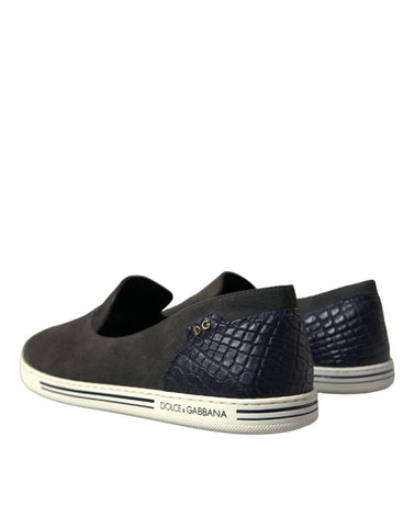Blue suede Caiman men’s loafers by Dolce & Gabbana with slip-on design and classic loafer silhouette.