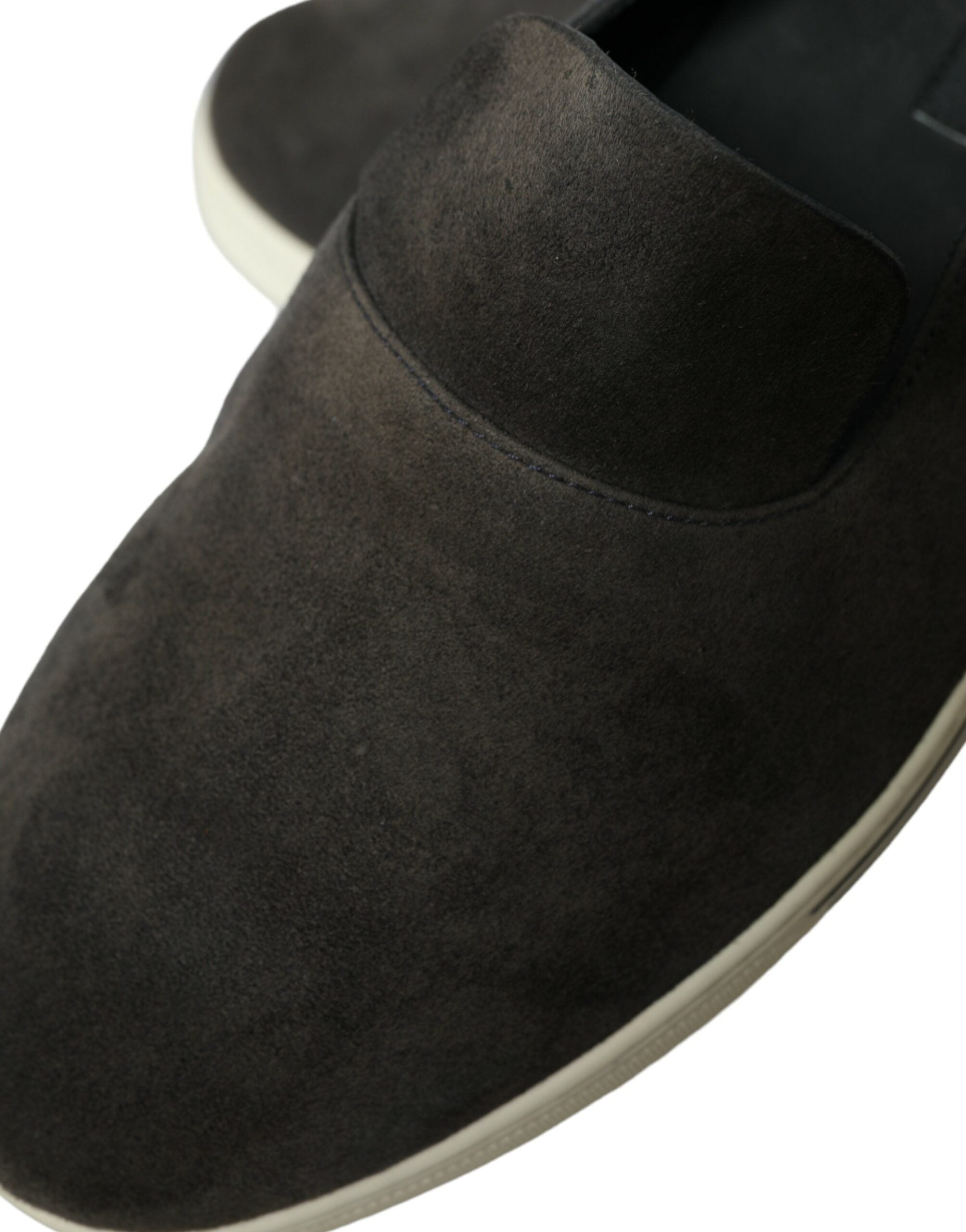Blue suede Caiman men’s loafers by Dolce & Gabbana, showcasing sleek slip-on slipper shoes with textured caiman pattern.
