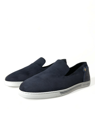 Blue suede Caiman loafers from Dolce & Gabbana, Saint Tropez shoes, featuring classic slip-on design and luxurious textured leather.