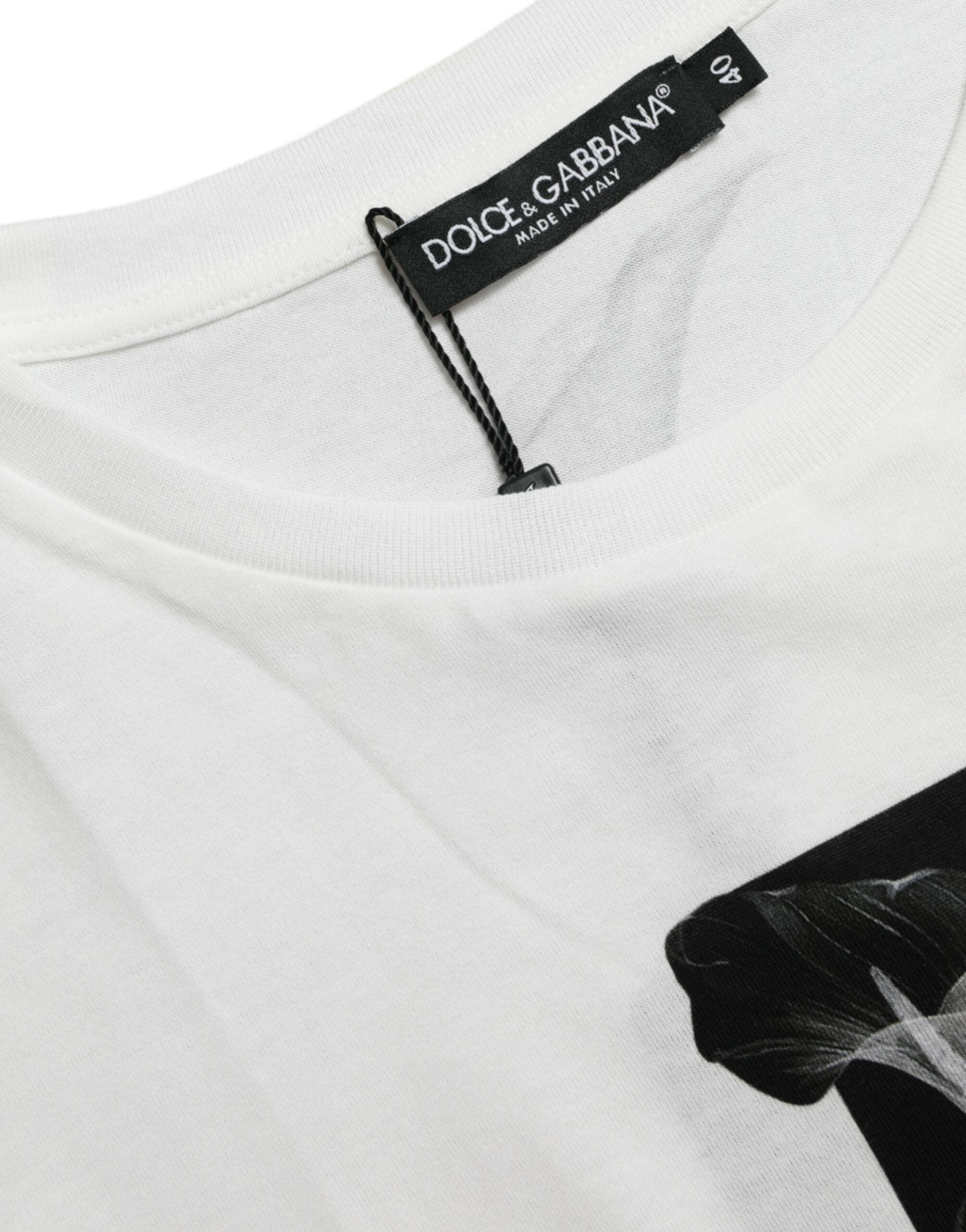 Dolce & Gabbana white cotton crewneck T-shirt with black rose print, casual and stylish floral design.
