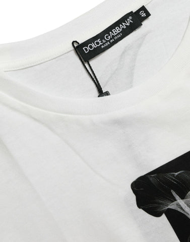 Dolce & Gabbana white cotton crewneck T-shirt with black rose print, casual and stylish floral design.