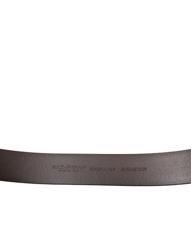 Brown calf leather belt with gold metal buckle from Dolce & Gabbana, featuring sleek leather and polished gold hardware.