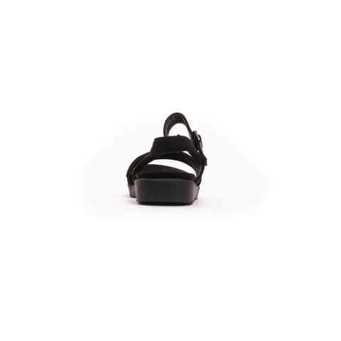 Jag Couture London-Péché Originel PECP9A408_NeroBlack black leather handbag with gold hardware and structured shape.