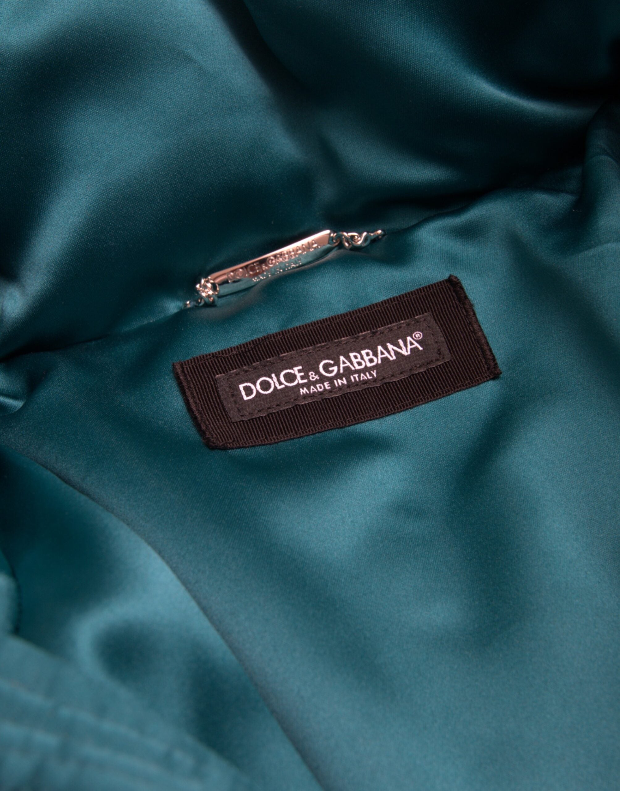Multicolor floral Dolce & Gabbana puffer windbreaker jacket with a vibrant floral pattern and lightweight design.