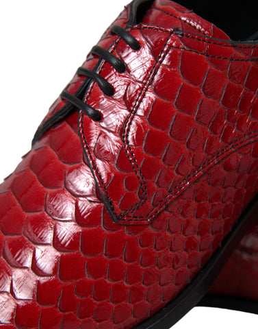Red textured varnished Derby men's formal shoes by Dolce & Gabbana, showcasing a sleek design with polished finish.