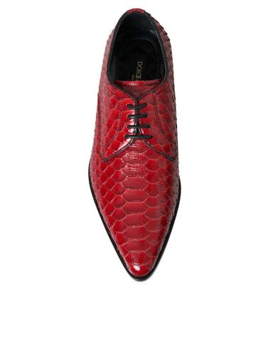 Red textured varnished Derby men's formal shoes by Dolce & Gabbana, featuring a polished finish and classic lace-up design.
