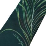 Green printed 100% silk men's tie by Dolce & Gabbana featuring an adjustable design and elegant pattern.